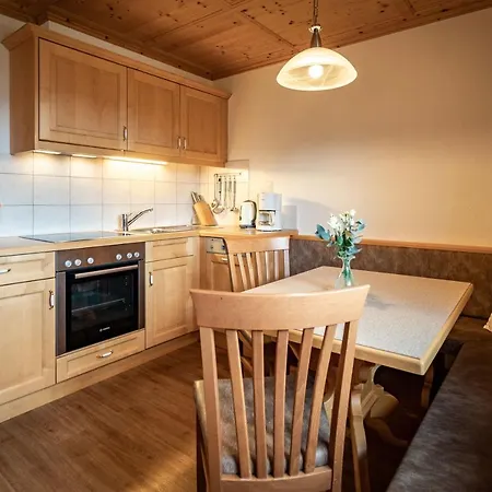 Apartmenthaus Gutwenger Apartment