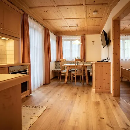 Apartmenthaus Gutwenger Apartment Innervillgraten