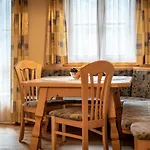 Apartmenthaus Gutwenger Apartmán *