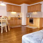Apartmenthaus Gutwenger דירה *