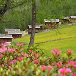 Apartmenthaus Gutwenger אינרבילגרטן